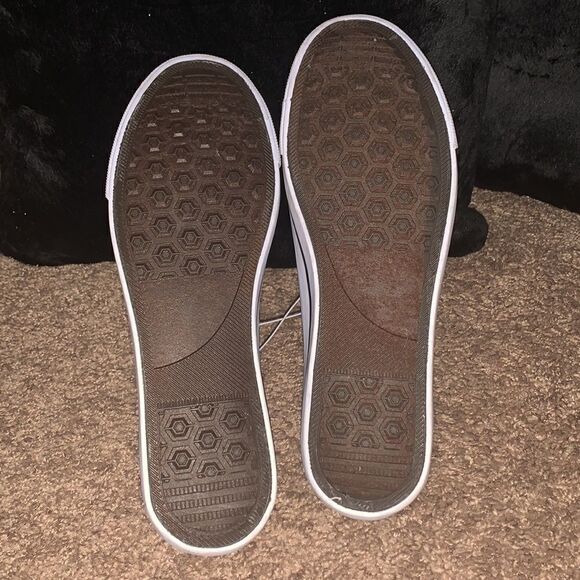 Men Canvas Chuck Sneakers - Picture 6 of 7